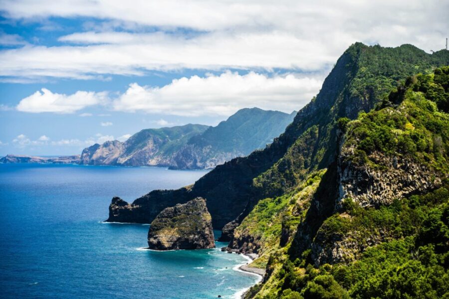 Madère : L’Île de l’Éternel Printemps