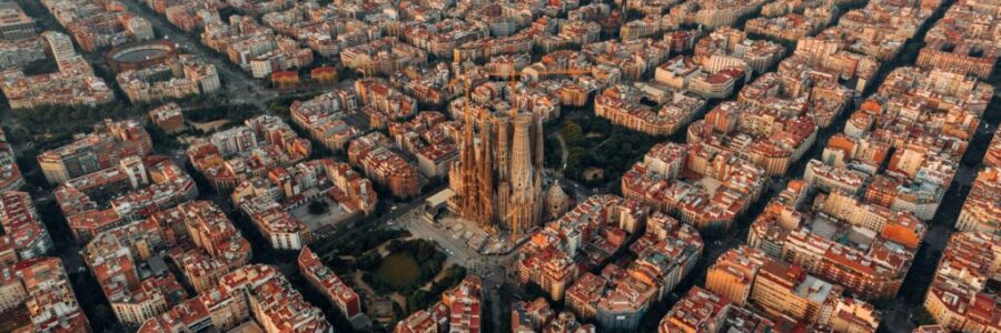 Barcelone, une symphonie ensoleillée de culture, d’architecture et de plages idylliques 